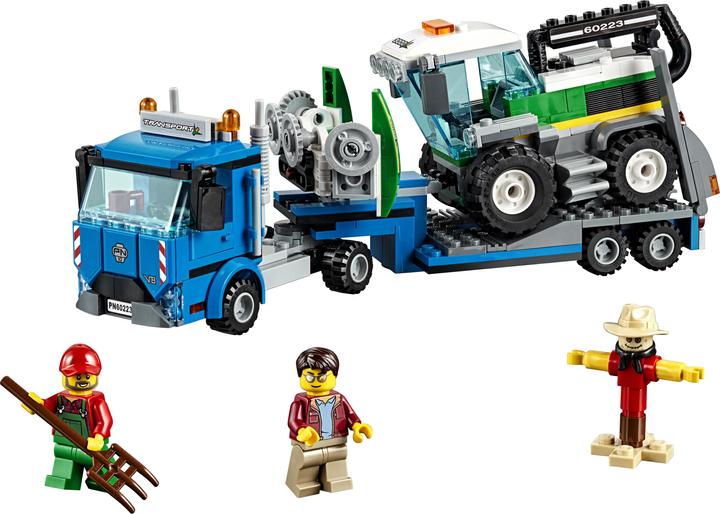 Actual product image LEGO Harvester Transport (60223, LEGO City)