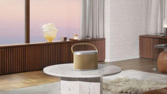 Actual product image B&O Beosound A5 (12 h, Rechargeable battery operated, USB power delivery)