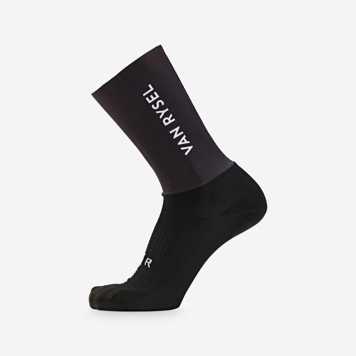 Immagine prodotto Van rysel Fahrradsocken Rennrad RCR-R 900 Aero Schwarz (39, 42)