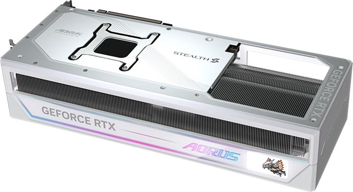 Actual product image Gigabyte AORUS GeForce RTX 5090 STEALTH ICE (32 GB)