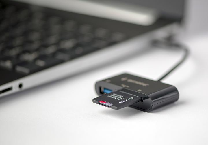 Produktbild Gembird UHB-CR3-02 (USB-C)