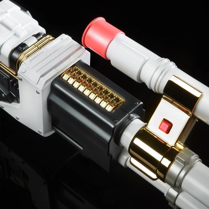 Actual product image Hasbro Star Wars - The Mandalorian - NERF LMTD: Amban Phase-Pulse Blaster