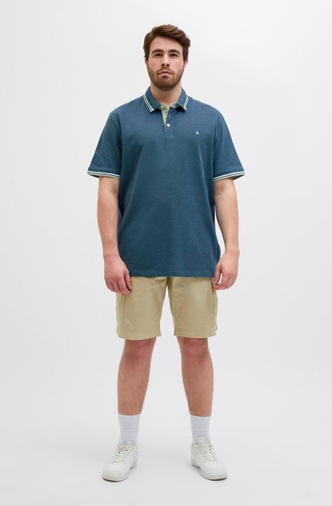 Actual product image Jack & Jones Plus Size Loose Fit Cargo Shorts Cargo Shorts (48)