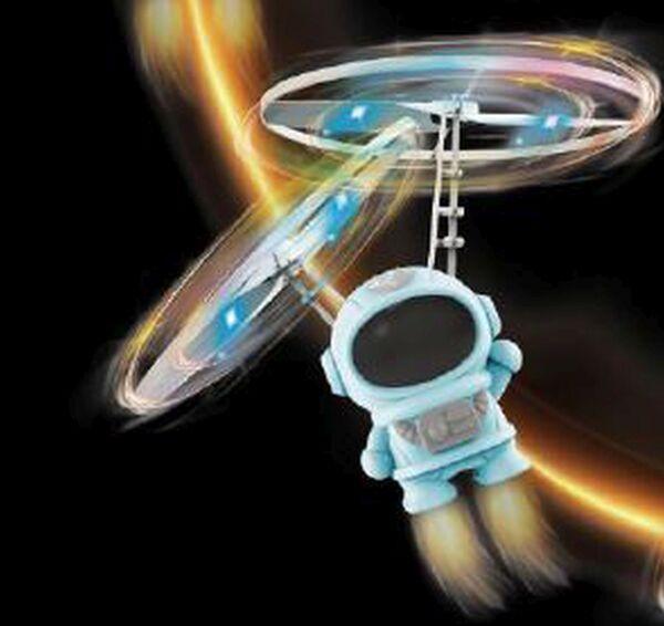 Actual product image Gear2play Flying Spaceman blue