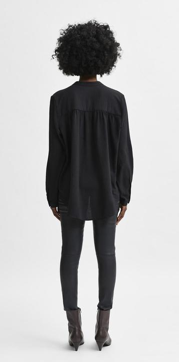 Produktbild Selected Femme V-Ausschnitt Straight Fit Oberteil (38)
