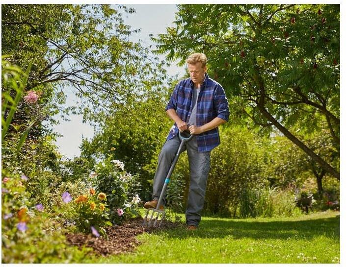 Actual product image Gardena Ergo Line spade fork