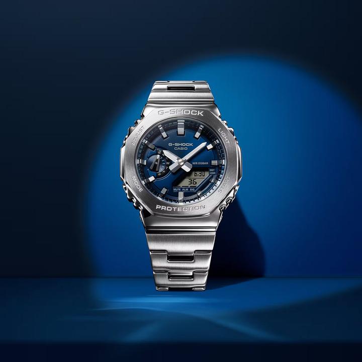 Produktbild G-Shock GM-2110D-2B (Chronograph, 44 mm)