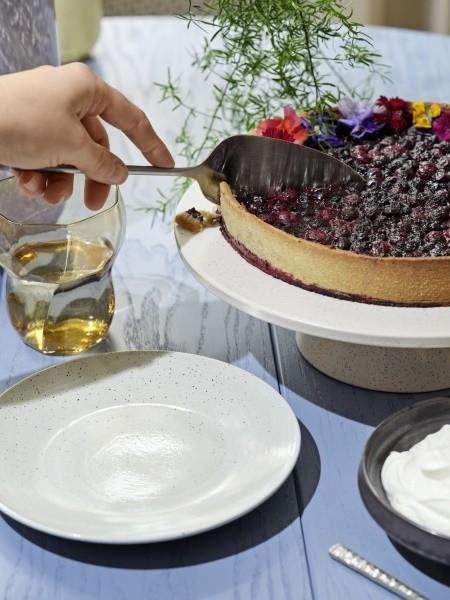 Produktbild Broste Copenhagen Nordic Cake Plate, Stoneware - Vanilla