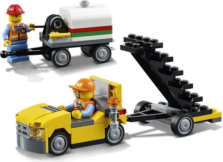 Actual product image LEGO City airport terminal hall (60104, LEGO City)
