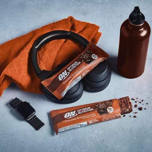 Immagine prodotto Optimum Nutrition Barretta Crunch (10 x 65G) (Brownie croccante al cioccolato, 10 pz., 650 g)