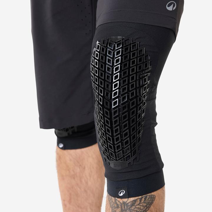 Produktbild Rockrider All-Mountain and Enduro Light D3O® Knee Pads for MTB (S, Knieschoner, Paar)