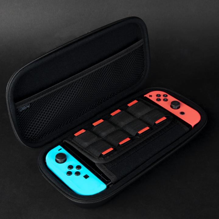 Produktbild Konix Kakashi Switch Tragetasche Grün (Switch, Switch Lite, Switch OLED)