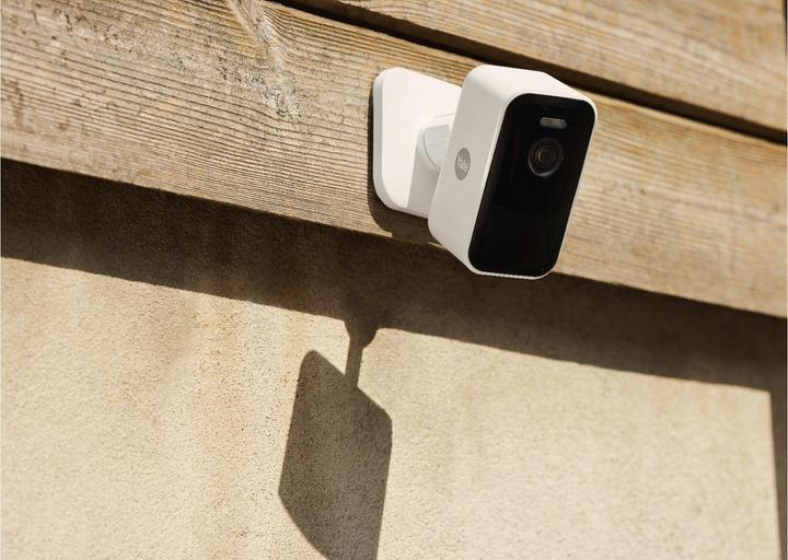 Actual product image Yale Smart indoor & outdoor camera with battery or cable (1920 x 1080 Pixels)