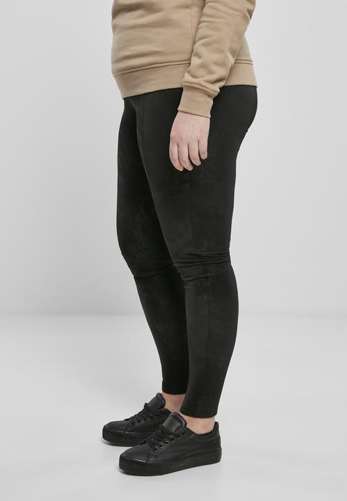Produktbild Urban Classics Ladies Washed Synthetic Leather Pants (4XL)