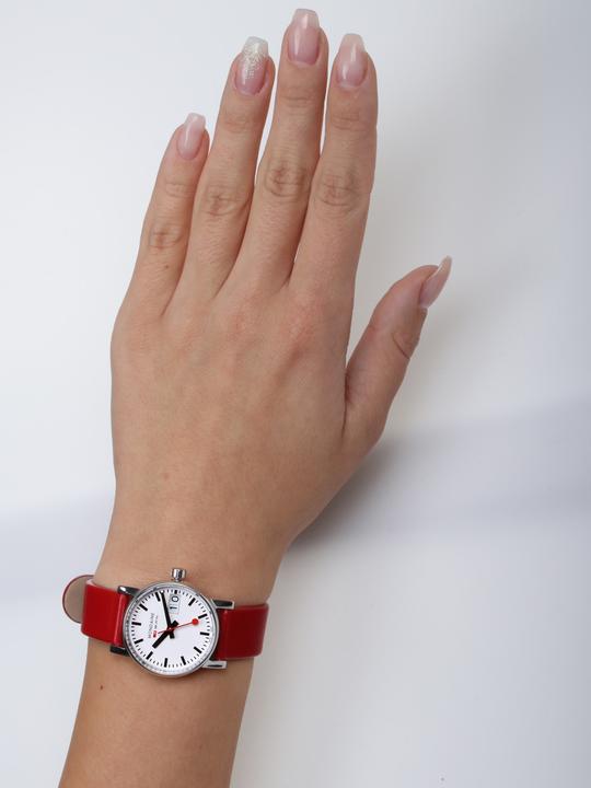 Immagine prodotto Mondaine Swiss Railways Evo2 (Orologio da polso analogico, Fatto in Svizzera, 30 mm)
