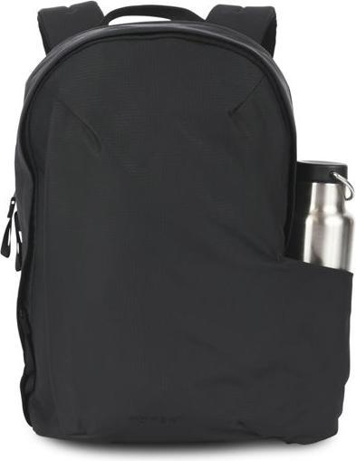 Actual product image Moment Everything (17 l)