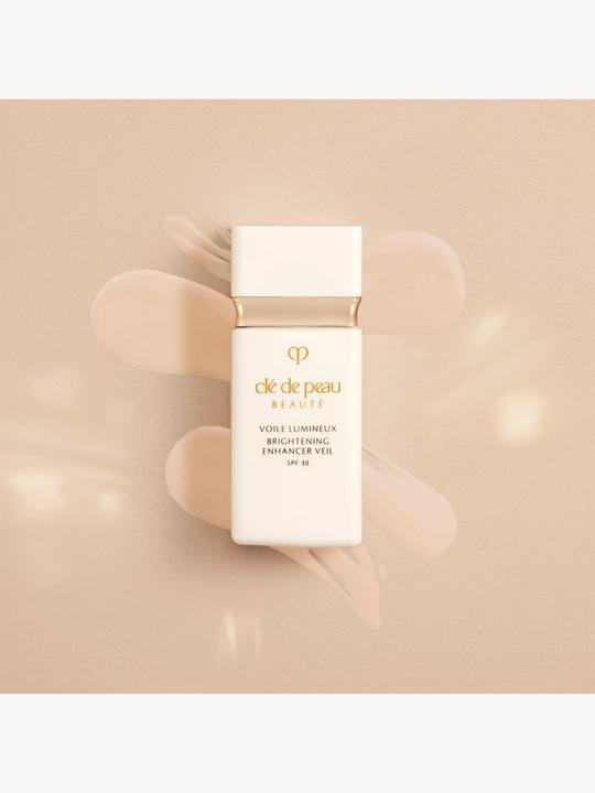 Actual product image Clé de Peau Beauté Brightening Enhancer Veil (30 ml)