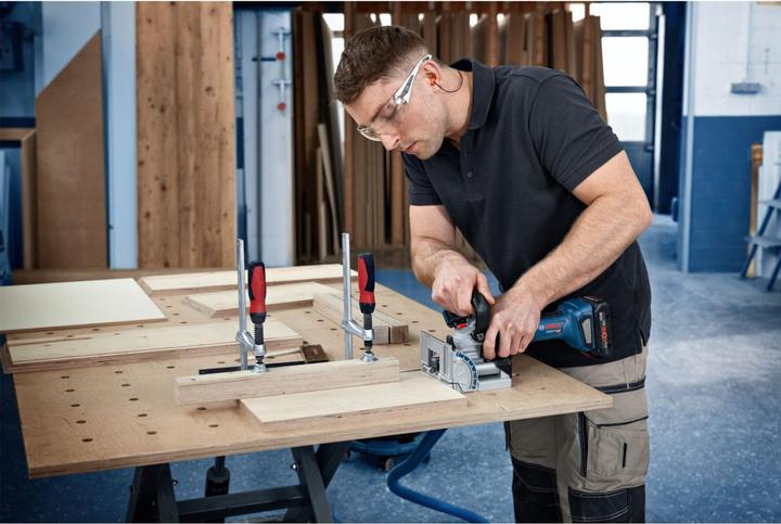 Immagine prodotto Bosch Professional Fresa per tasselli piatti a batteria GFF 18V-22