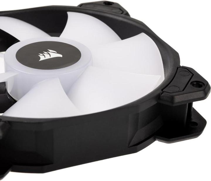 Actual product image Corsair SP120 RGB Elite (120 mm, 3 x)