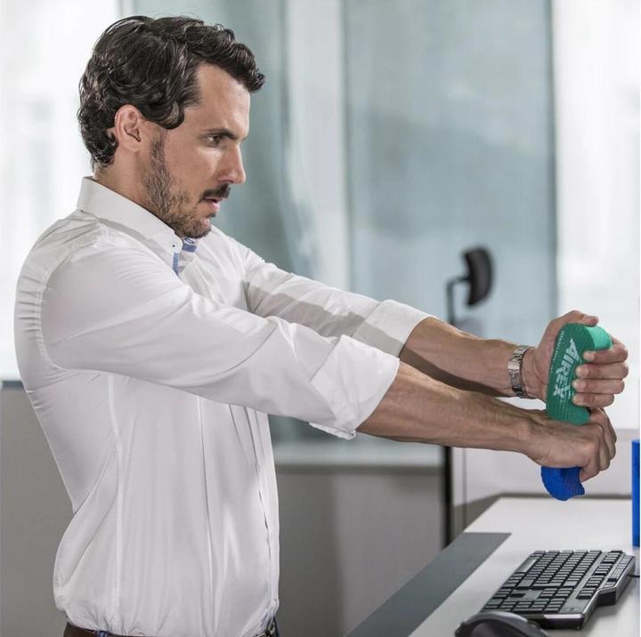 Actual product image Airex Hand trainer blue with logo