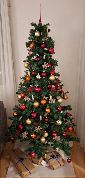 Actual product image Cbx Artificial Christmas tree 180cm (180 cm)