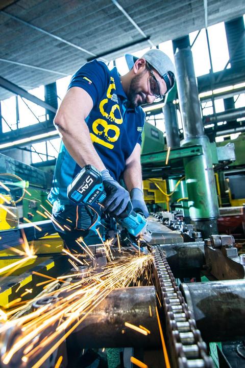 Actual product image HAZET Cordless right-angle grinder 9233-7/4 ∙ Number of tools: 4