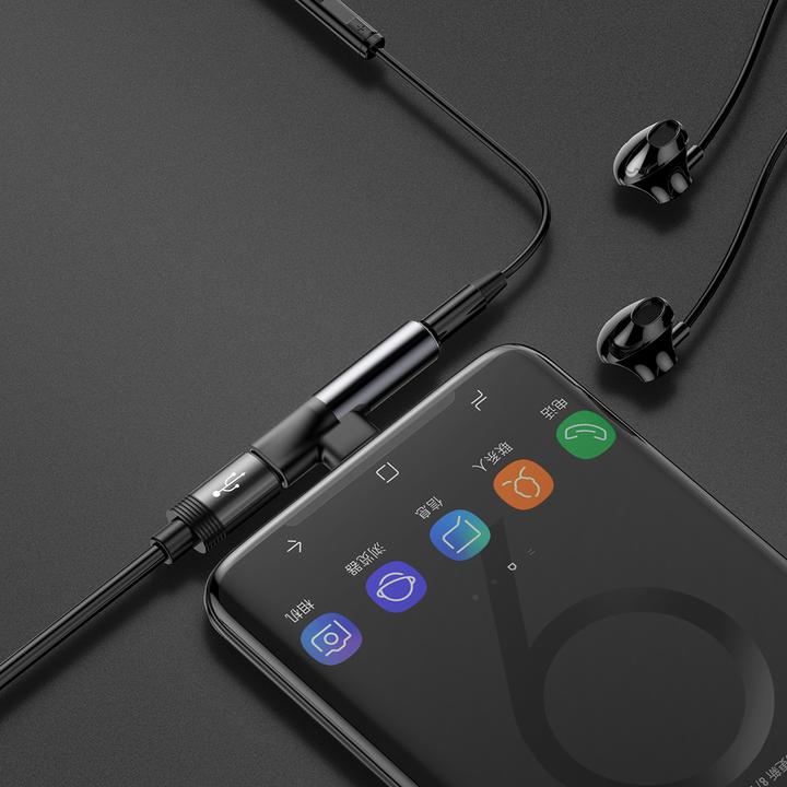 Produktbild Baseus 2in1 USB Typ-C Adapter (USB Typ C, 3.5mm Klinke)