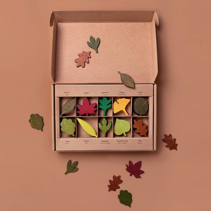 Actual product image Moon Picnic Woodland Leaves (German)