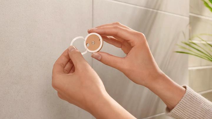 Immagine prodotto tesa MOON GREY Gancio per asciugamani con soluzione adesiva senza forare