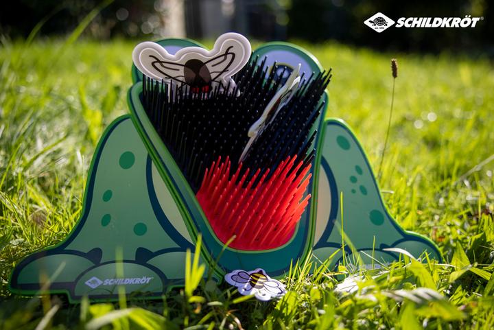 Actual product image Schildkröt Throwing game Feed the frog