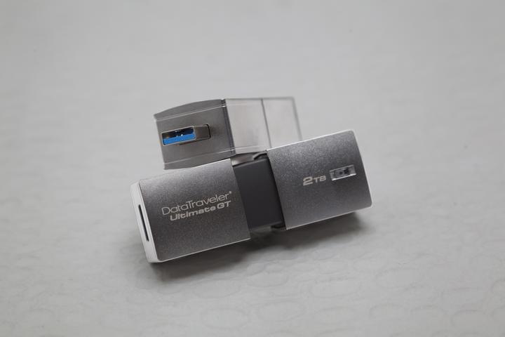 Actual product image Kingston DataTraveler Ultimate GT (2000 GB)