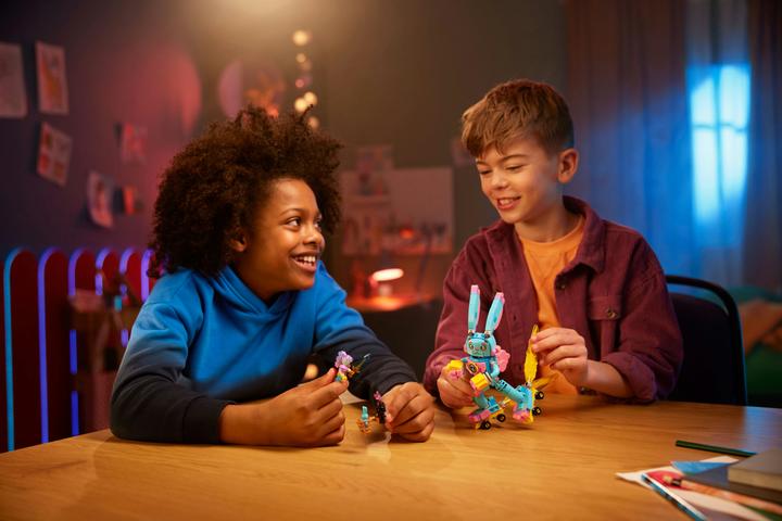 Actual product image LEGO 71453 Izzie and her Bunny Bunchu (71453, LEGO Dreamzzz)