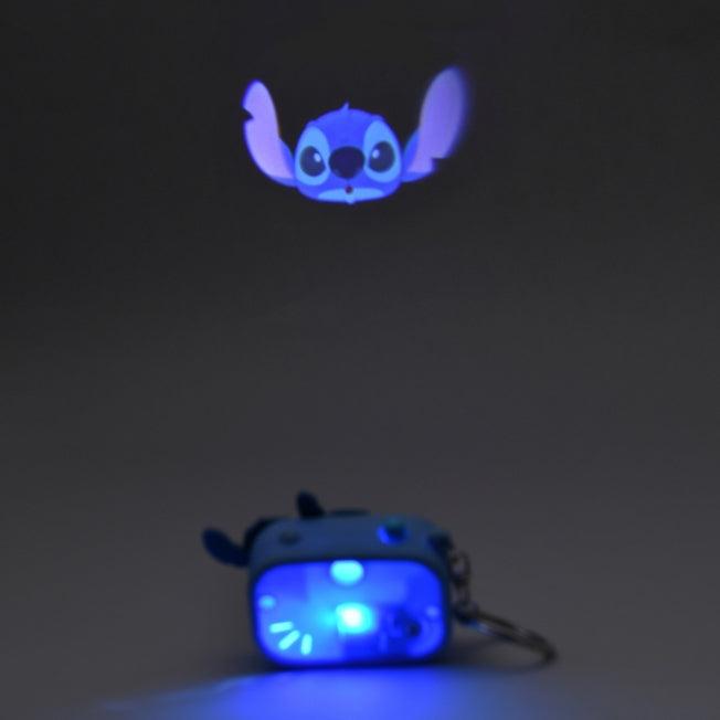 Produktbild Disney Stitch Schlüsselanhänger mit Lichtprojektionskamera