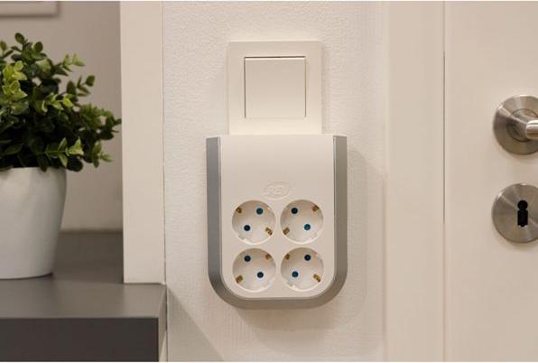 Actual product image REV MultiPower (4 x, CEE 7/3)