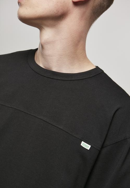 Actual product image Urban Classics Organic Cotton Short Curved Oversized LS (M)