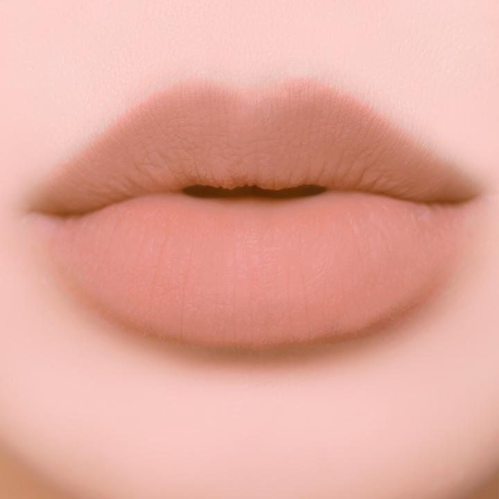 Actual product image Unleashia Oh! happy day lip pencil:no. 7 burnt toast