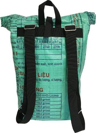 Immagine prodotto Bekos Upcycling - Zaino da corriere realizzato con sacchetti di cibo per pesci riciclati, verde (40 l)