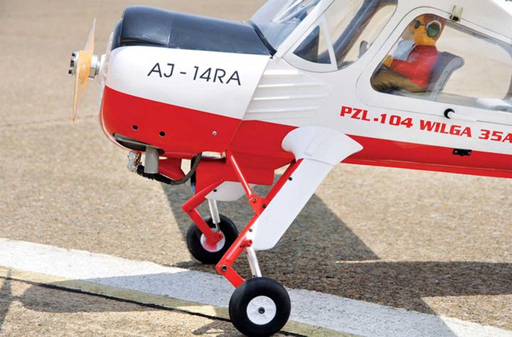 Immagine prodotto Black Horse Wilga PZL-104 ARF 2240 mm (Motore multiplo)