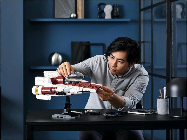 Image du produit LEGO Chasseur de l'aile A (75275, LEGO Star Wars)