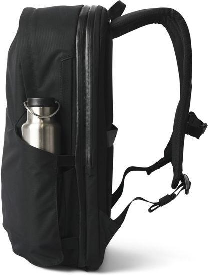 Actual product image Moment Everything Backpack - 28L Weekender - Black (28 l)
