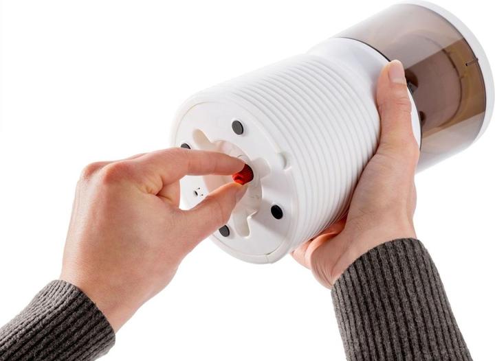 Actual product image Dahle 210 Pencil sharpener white