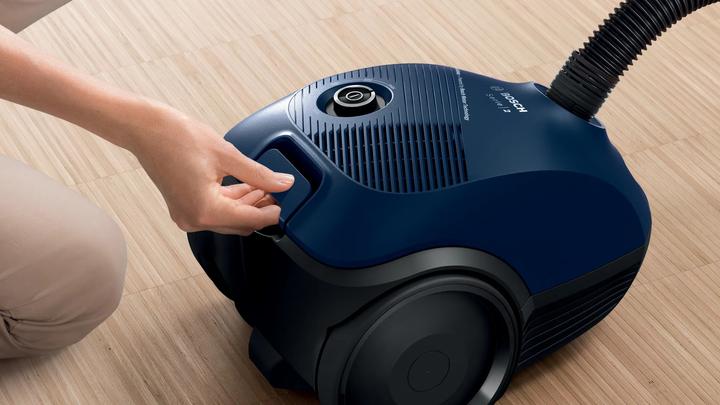 Produktbild Bosch Hausgeräte BGLS2BU2