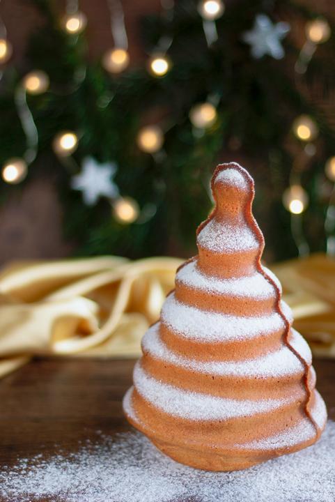 Immagine prodotto Städter Teglia 3D con albero di Natale 19x21x13 cm We love Baking