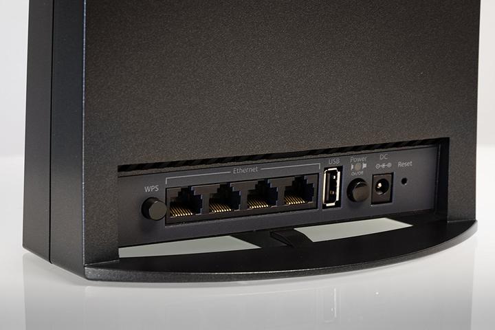 Actual product image Netgear Nighthawk X6S mesh extender