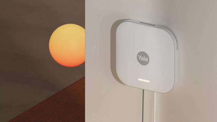 Actual product image Yale Smart Alarm Starter Kit+