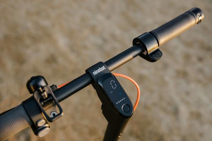 Actual product image Segway-Ninebot F2 PRO E (25 km/h, 55 km, 450 W)