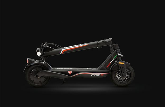 Produktbild Ducati E-Scooter Pro-III (25 km/h, 50 km, 350 W)