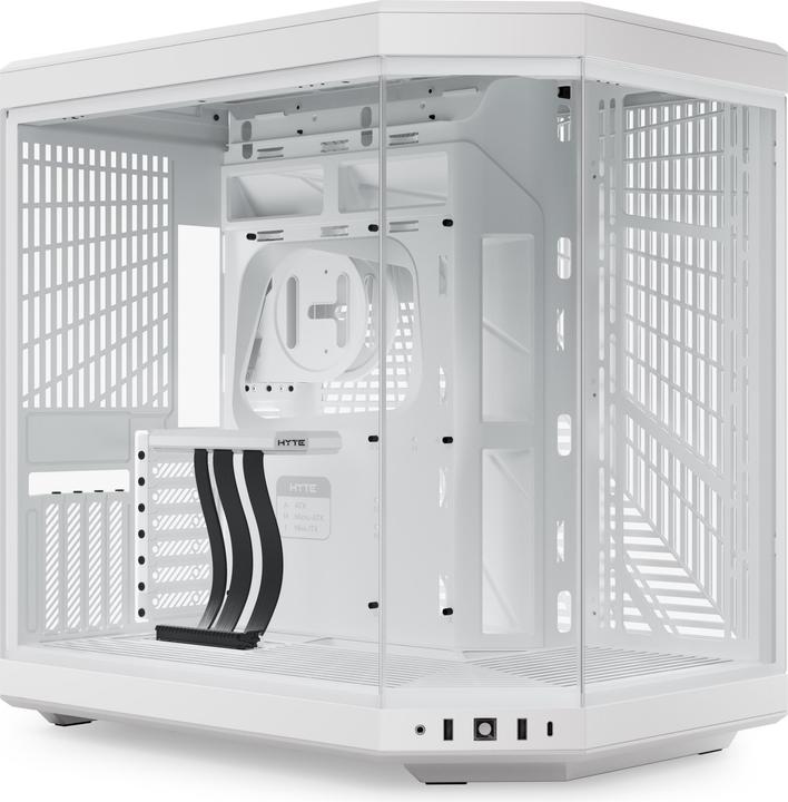 Actual product image Hyte Y70 (ATX, mATX, ITX, E-ATX)
