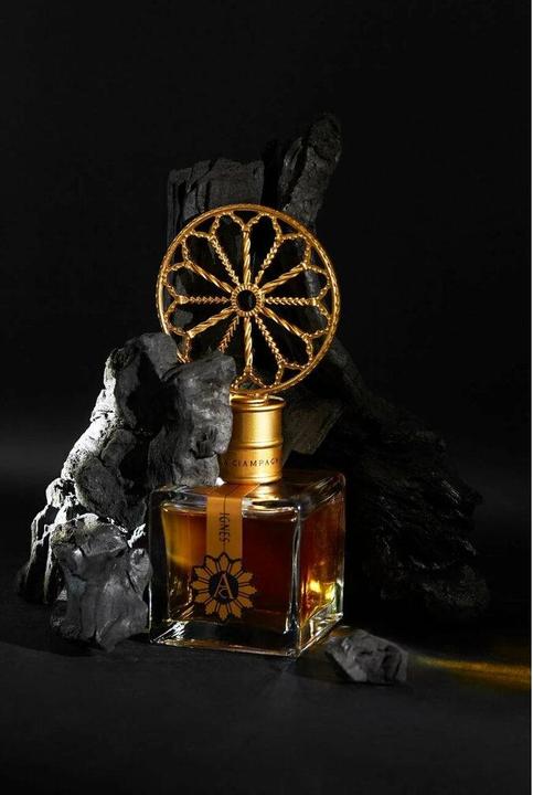 Produktbild Angela Ciampagna Cineres Sammlung Ignes Extrait De Parfum 100 ml (Eau de Parfum, 100 ml)