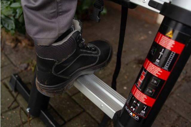 Produktbild Batavia Professional Teleskopleiter 3.81m (Teleskopleiter, 381 cm)